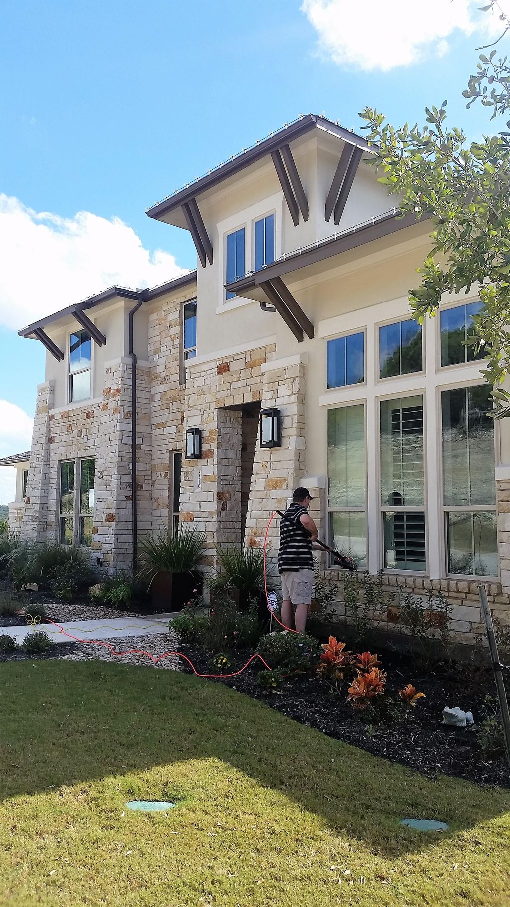 Our waterfed pool system will leave your windows s