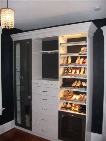 Custom accessory and shoe wardrobe with glass cabi