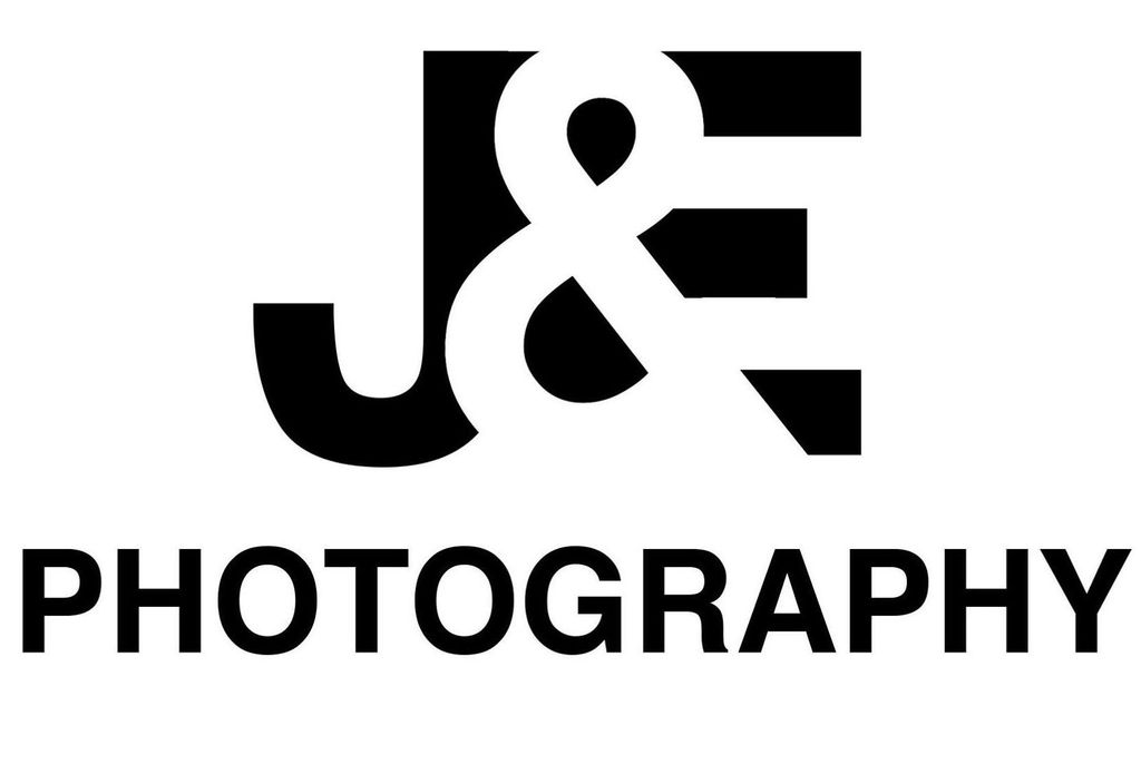 J & E PHOTOGRAPHY