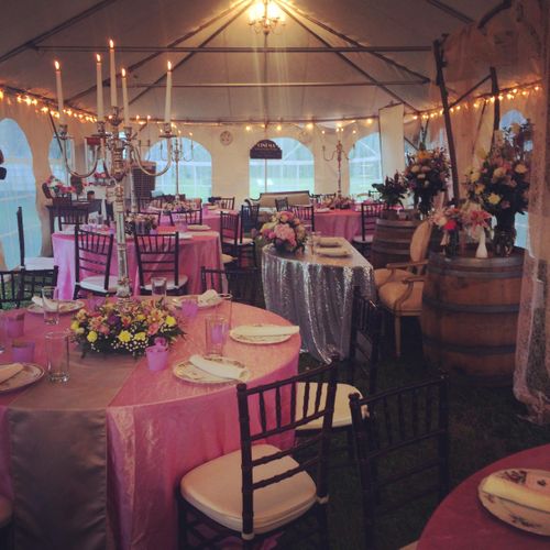 Bohemian Glamour under a tent!