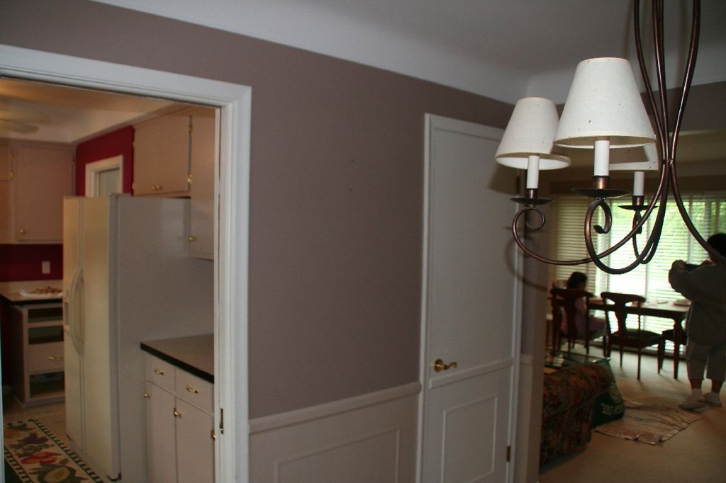 Before
Walls and closet that shut kitchen off from