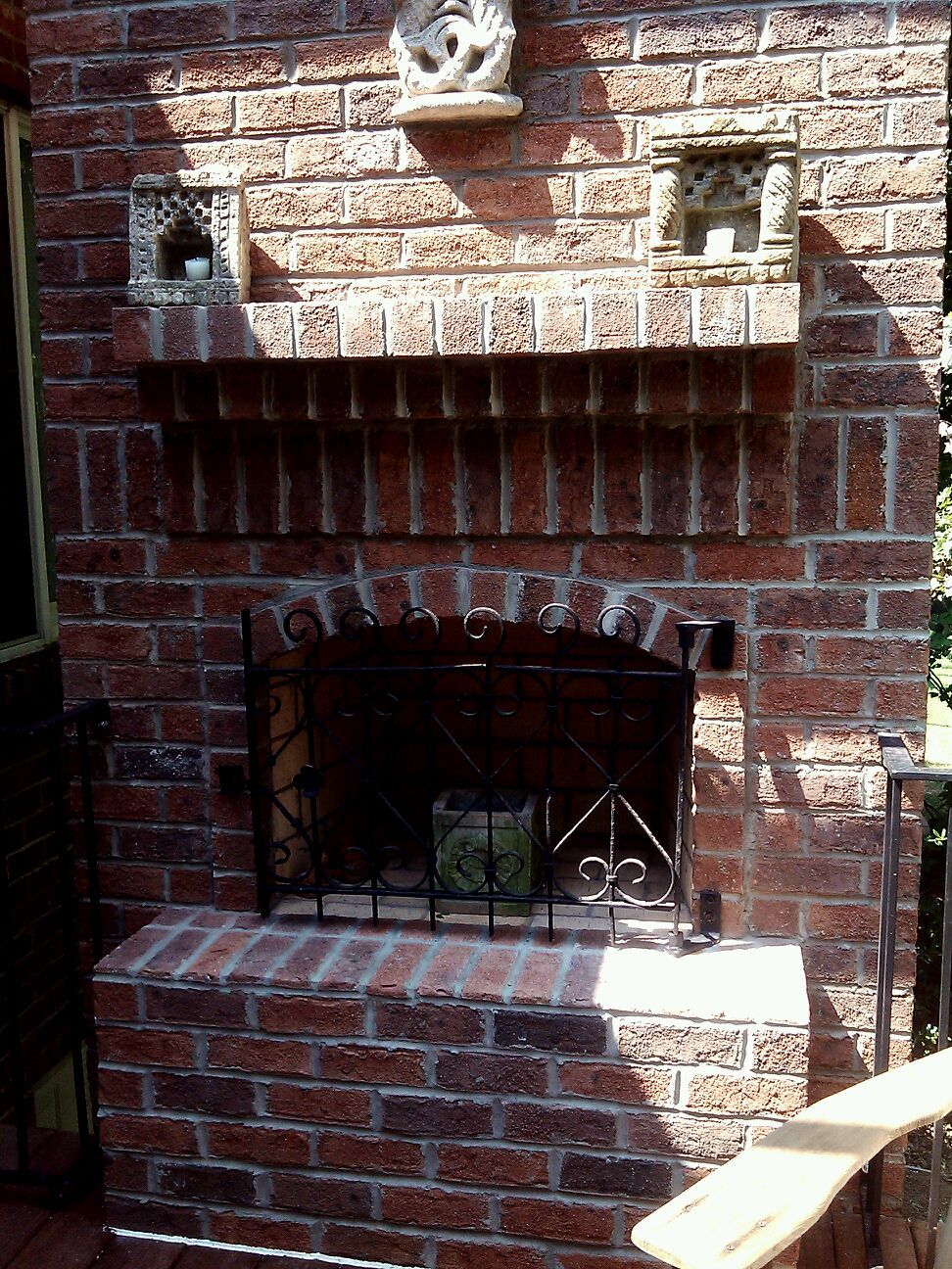 OUT DOOR FIREPLACE