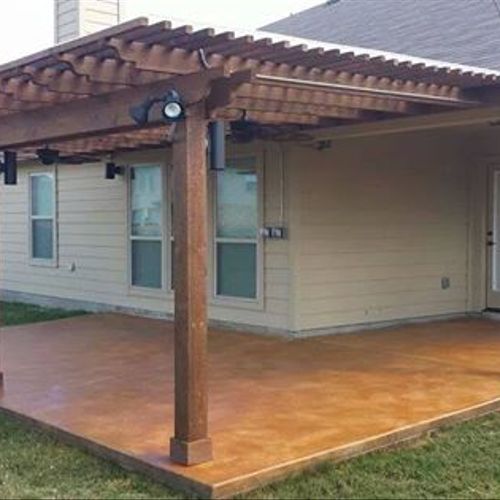 Cedar Patio Cover  with Stained Concrete