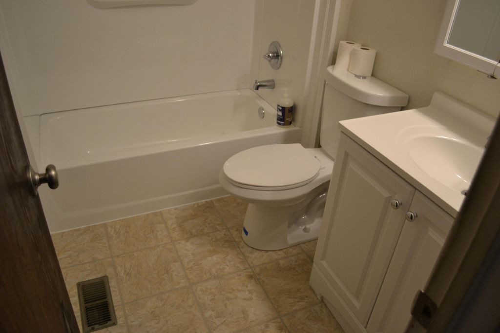 AFTER: Once the mold was removed, the bathroom was