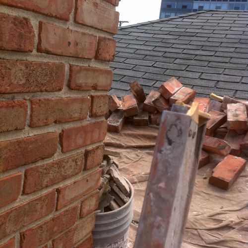 REBUILD CHIMNEYS
COMPLETE TUCKPOINTING