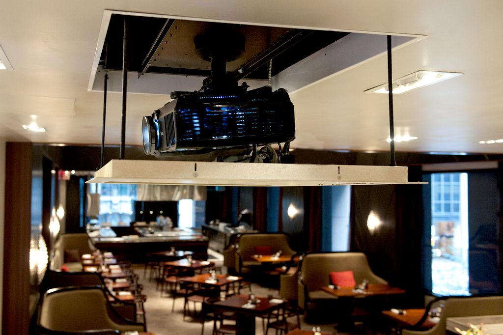 Projector on Ceiling Lift
Andaz Wall St. Hotel NYC