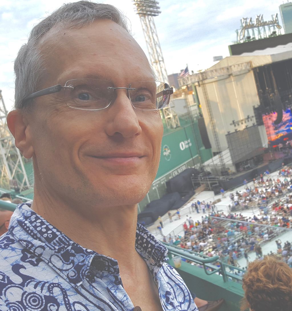 At Bonnie Raitt/James Taylor 