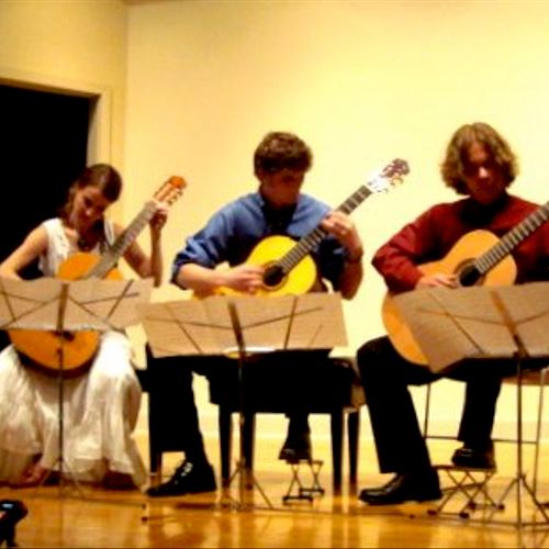 Classical guitar ensemble in college