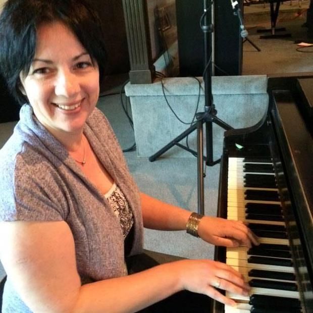 Sasha Stern Piano Lessons