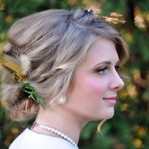 Bridal Makeup and Hair for Beautiful Poulin