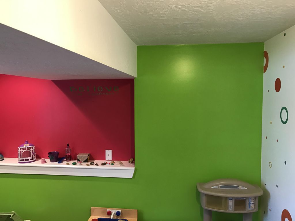 You've got the idea these next few photos. Color c