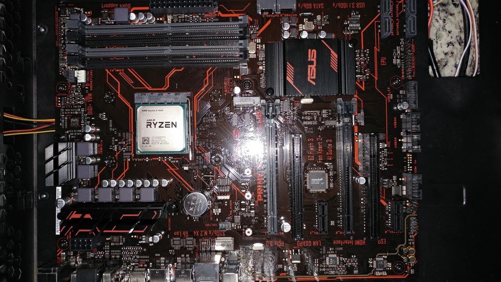 Installing newest motherboard
