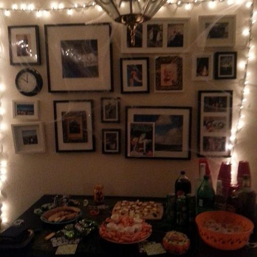 Halloween Drink & Snack Table