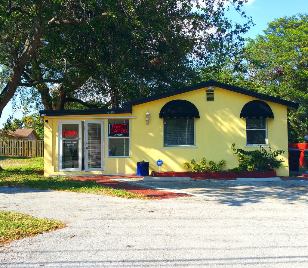 Psychic Vision Center, conveniently located at 440