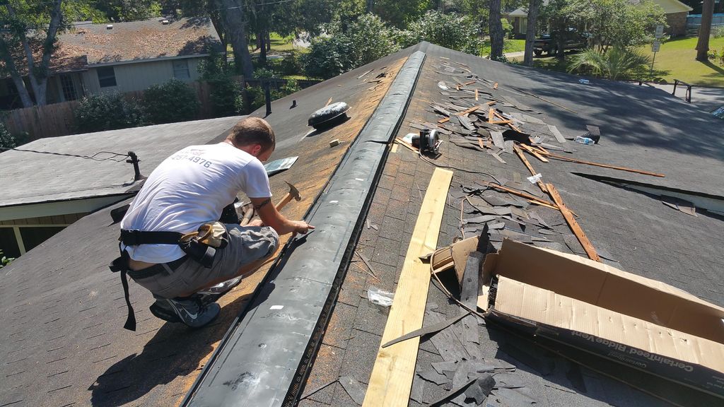 Installing ridge ventilation in Savannah Georgia 