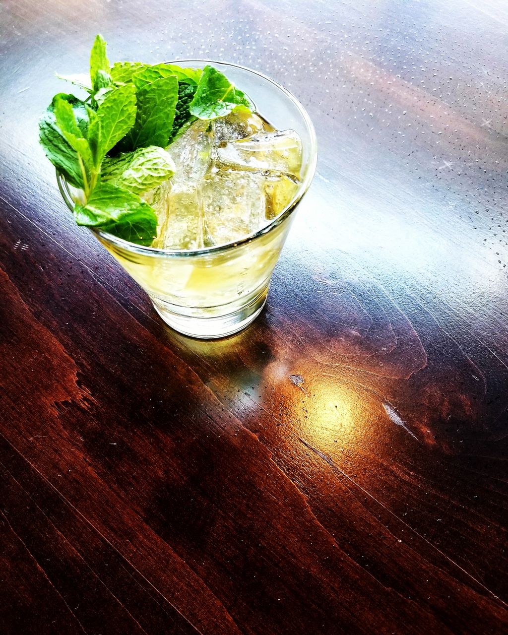 Mint Julep (Base spirit: bourbon)