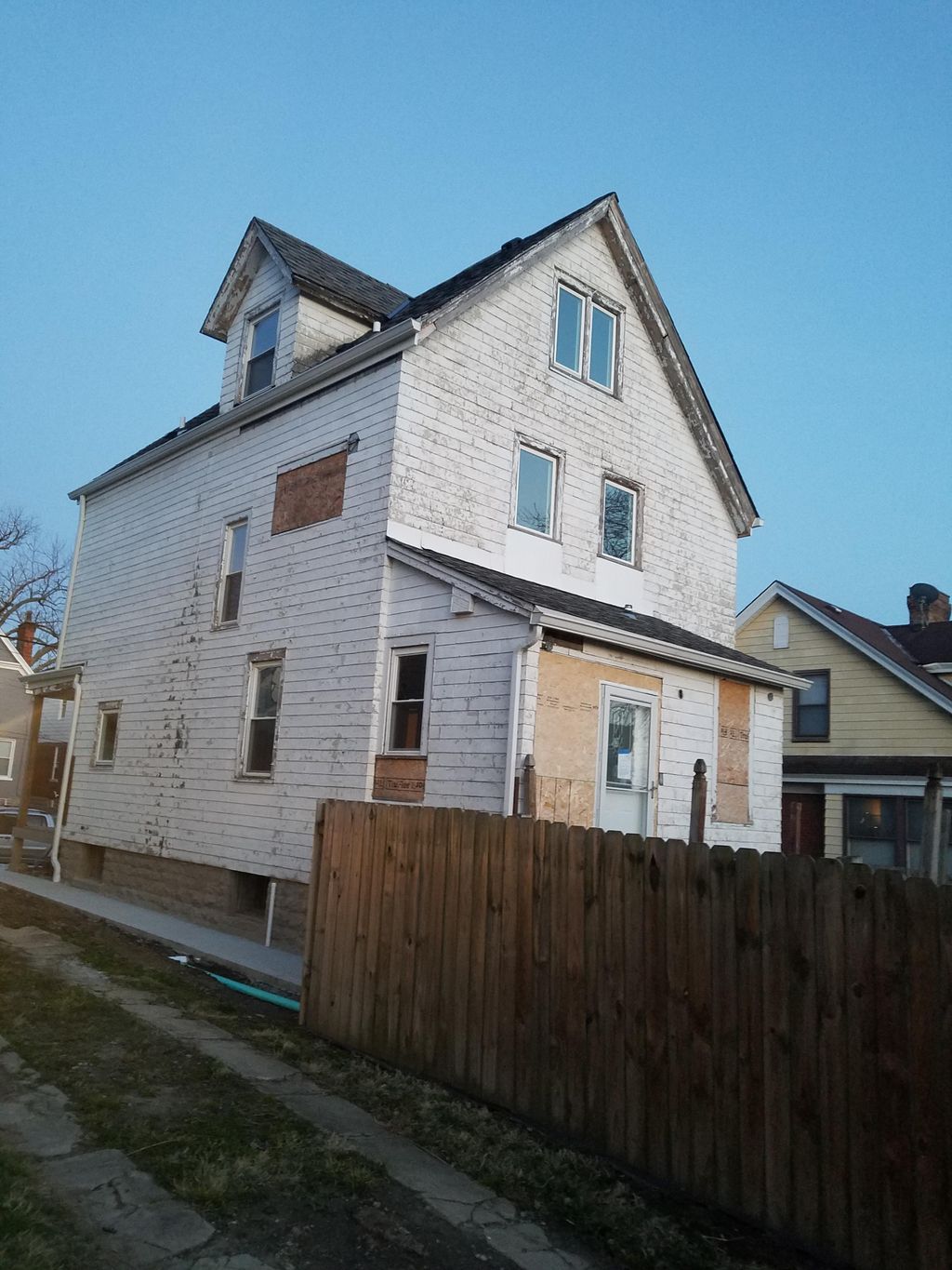 Before pic Current Job:Extreme makeover Norwood OH