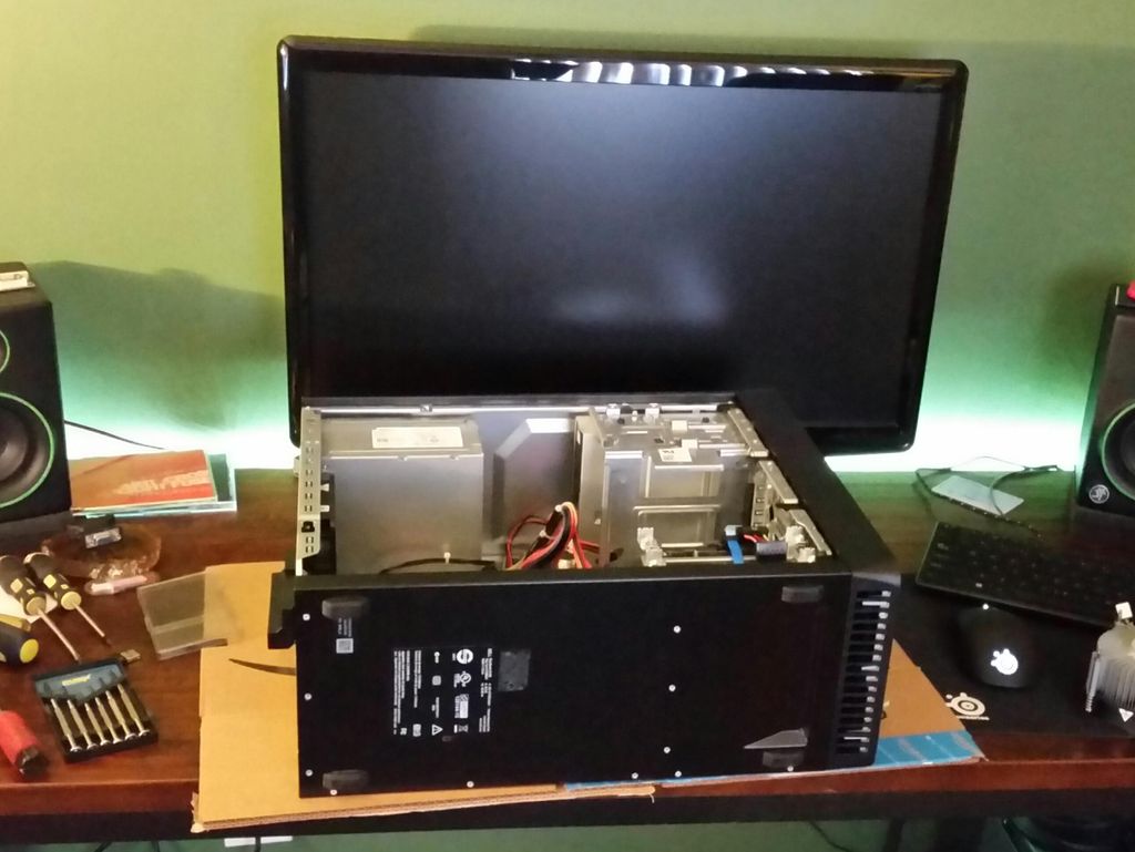 Another DELL on the workbench.