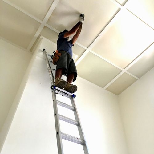 20' ceilings? not a problem! Jamal was very please