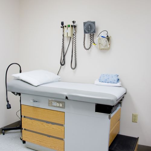 We provide detailed cleaning services to medical a