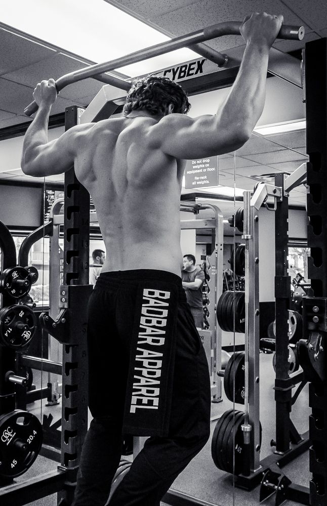 showing off his back muscles!
