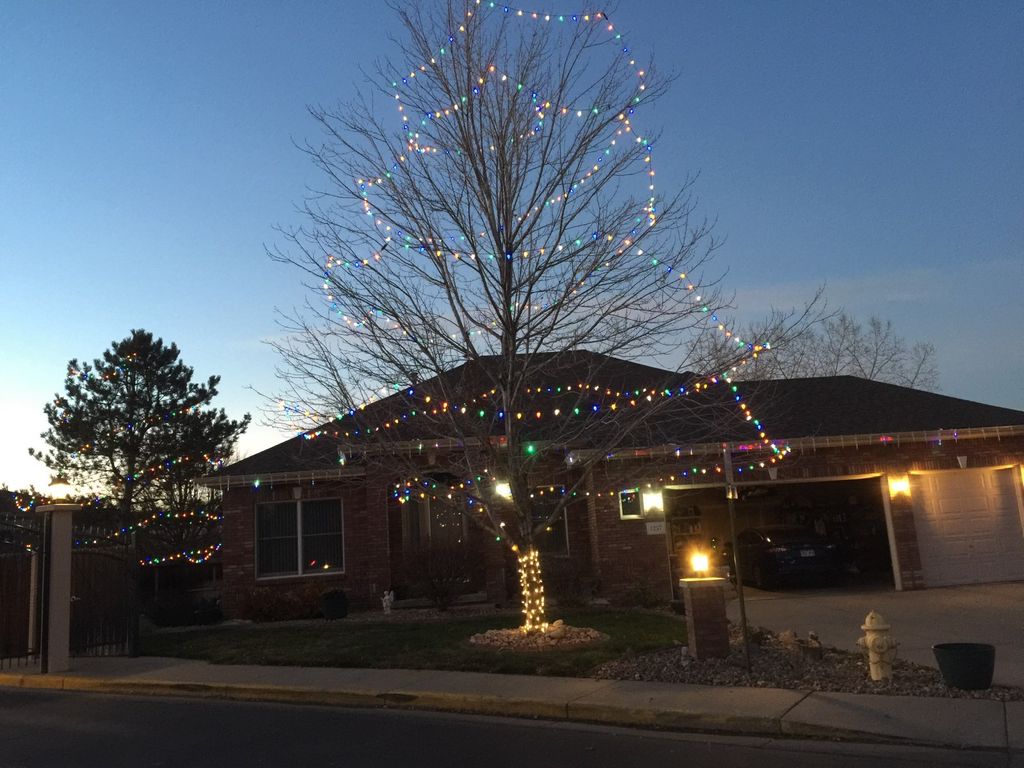 Christmas lights install