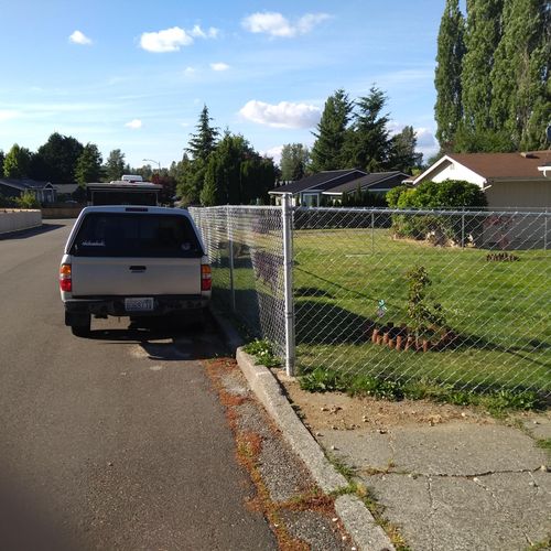 installed chain link fence 