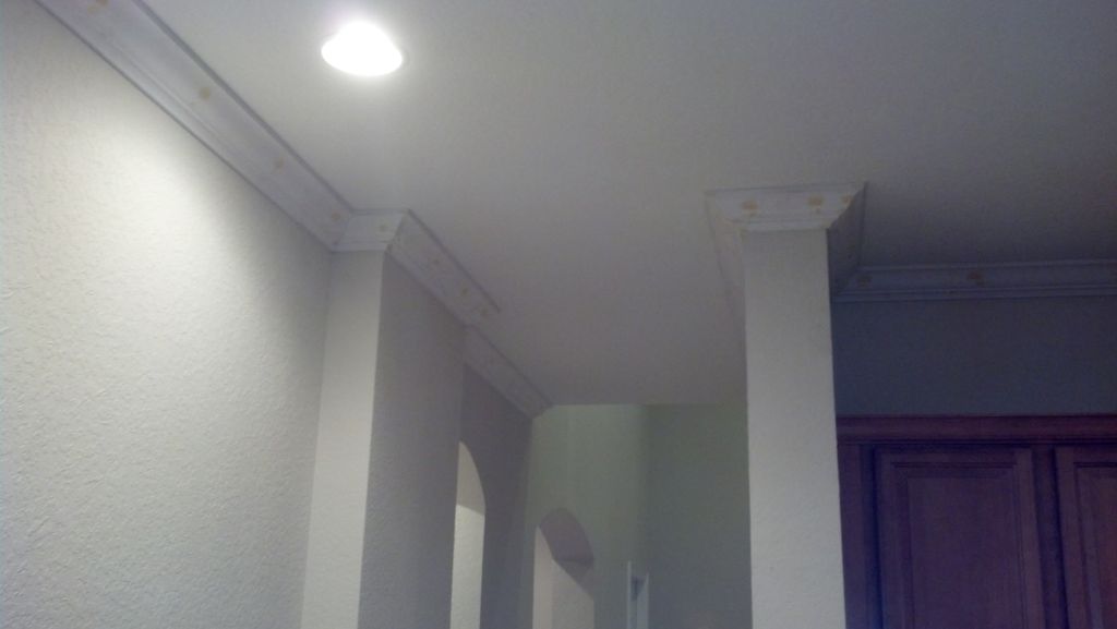crown moulding with coped inside corners and tight