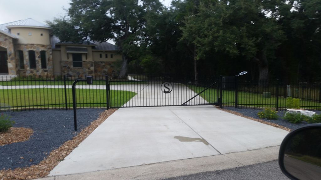 Auto custom gates