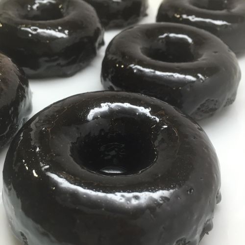 Black beauty donuts