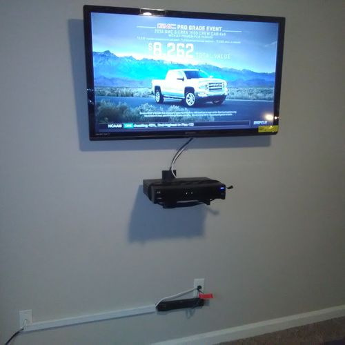 External Wire Conceal with DVD Wall Mount