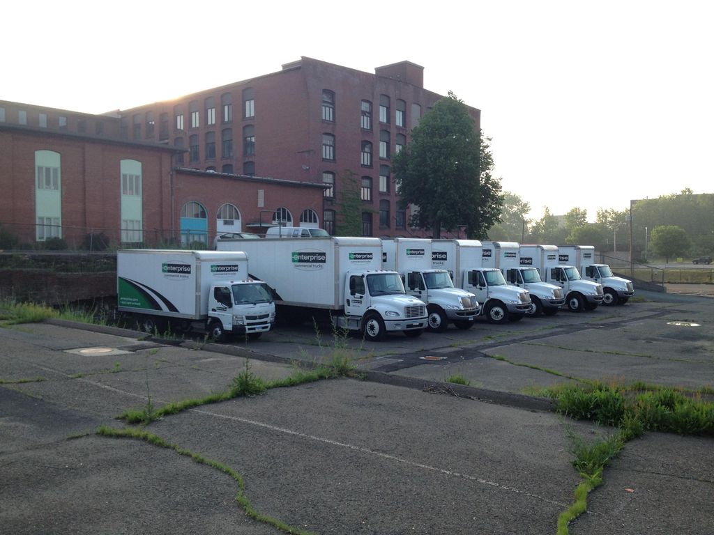 Trucks ready do go for several same day moving job