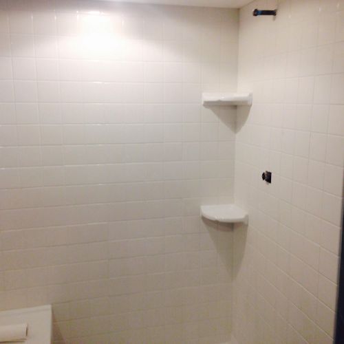 Ceramic Tile bathroom