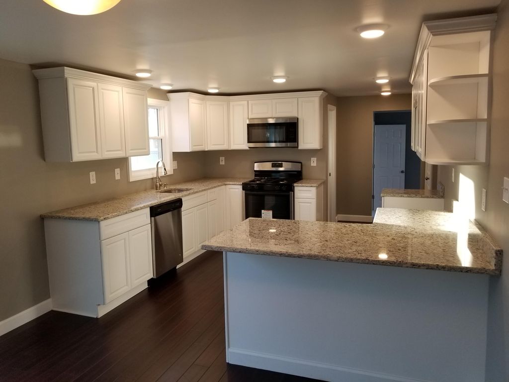 Whole house/kitchen