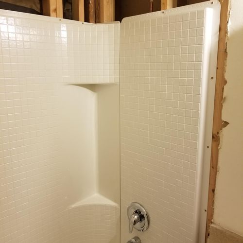 tub replacement with surround