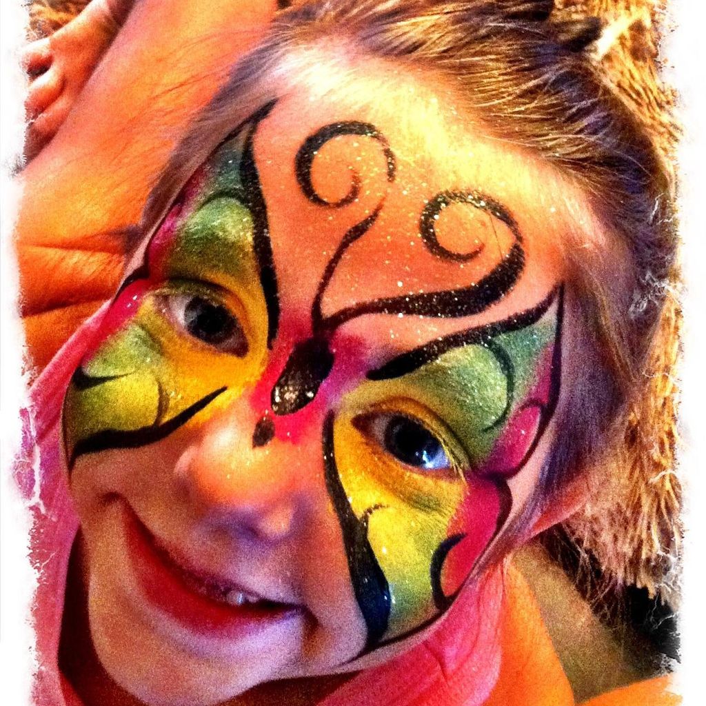 Dynamic Face Painting