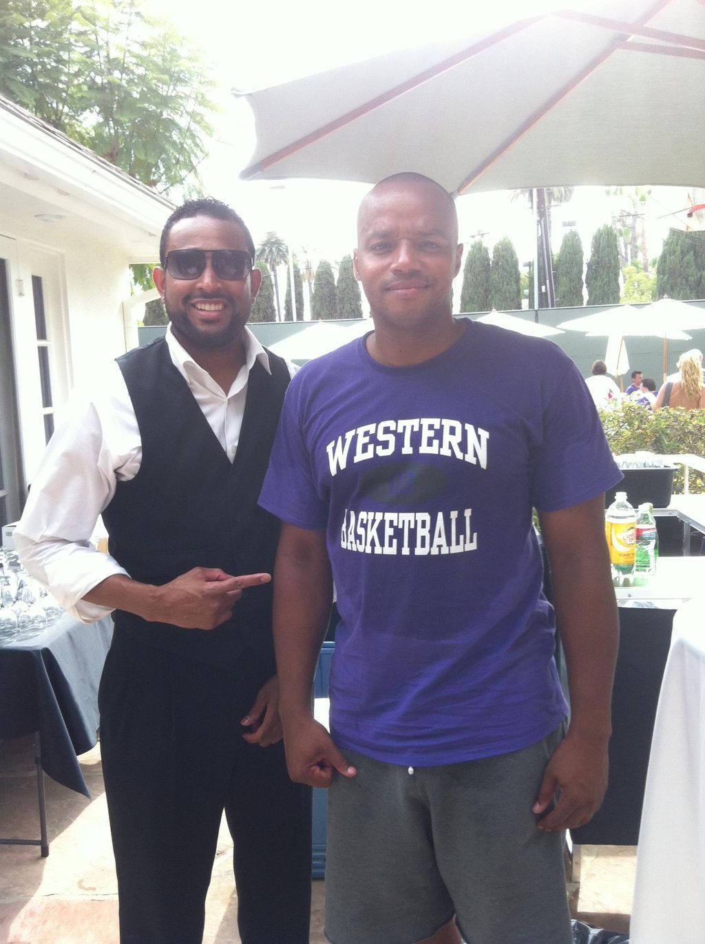 Mr. Donald Faison Ladies and Gentlemen