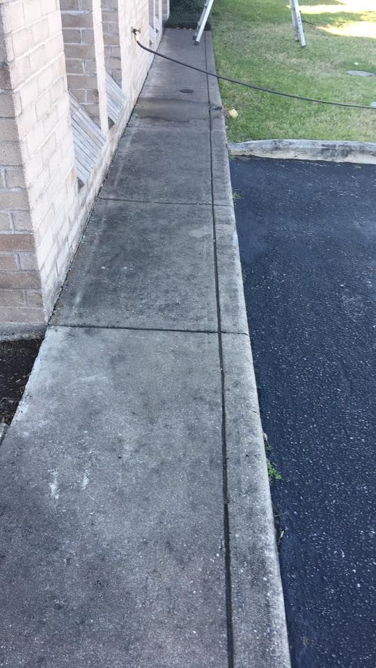 Star Custom Trucks Sidewalk Before
