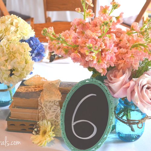 Reception flowers & decor | At Last Florals