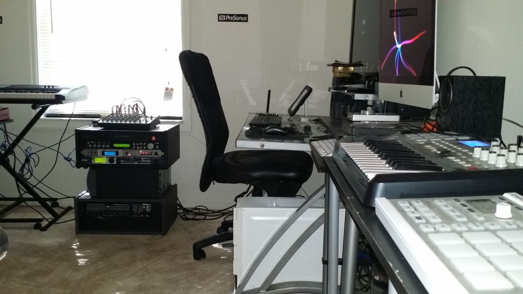 Our Home Recording Studio
Vocal Recording
Music Mi