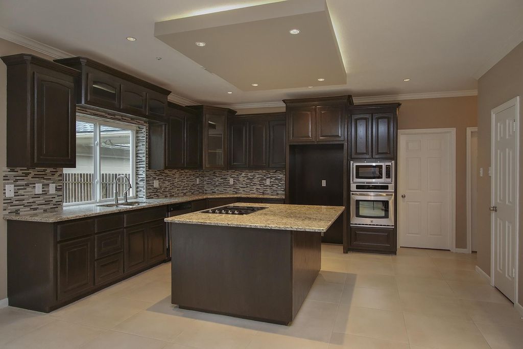 New Granite,Floor, Back Splash, Cabinets, Recessed