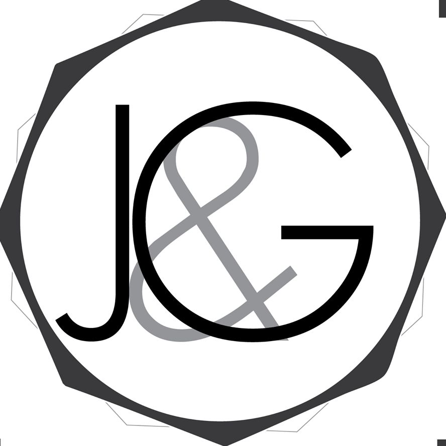 J & G Photo Booth