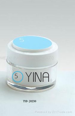 Logo and product design for Yina