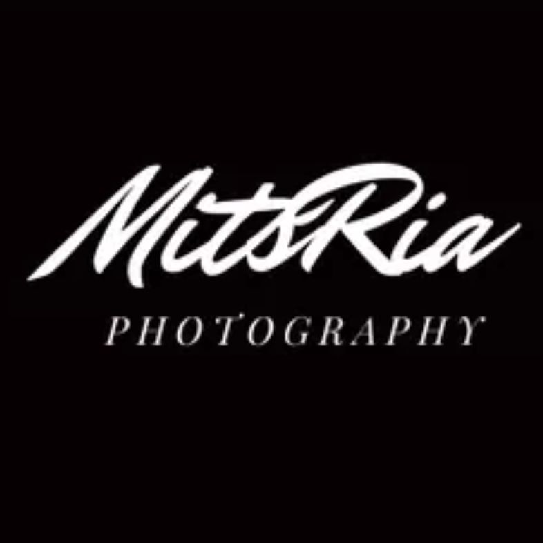 MitsRia Photography