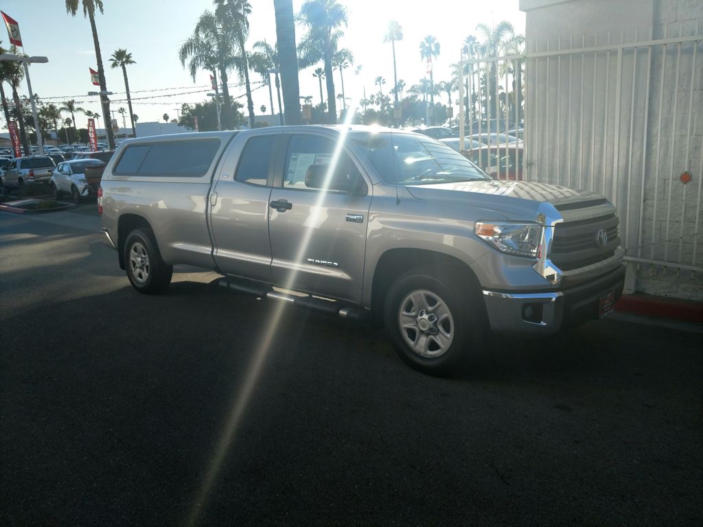 Tundra with 8 Foot bed for long distance deliverie