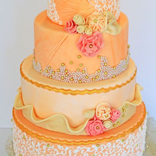 Couture Elegance Wedding Cake at its best...pearls
