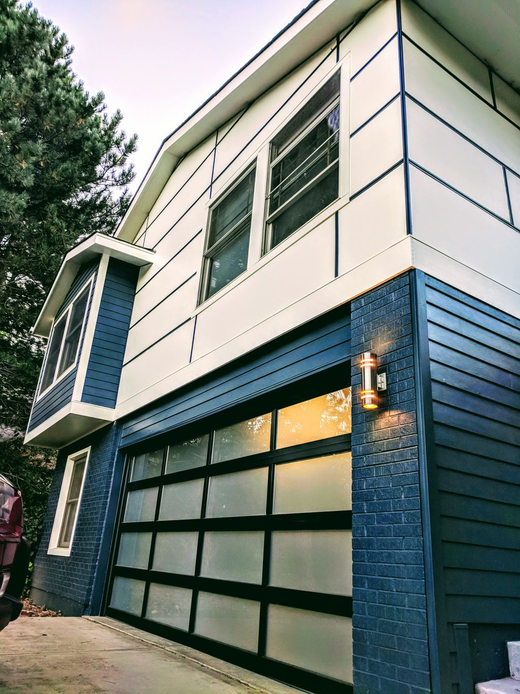 Quailty Paint by Koalaty Siding Repair-