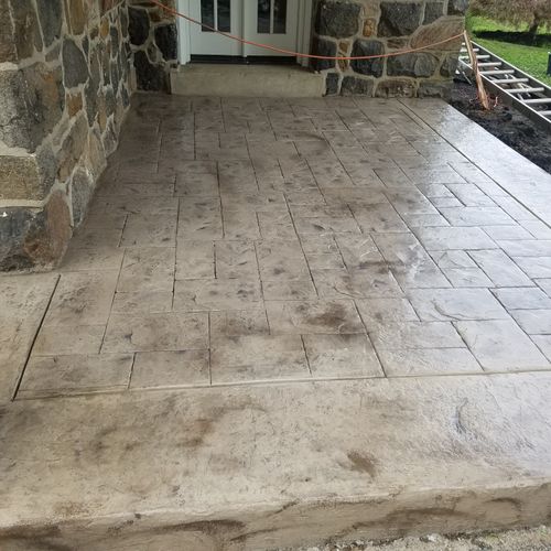 Stamped concrete with custom, extra wide border fo