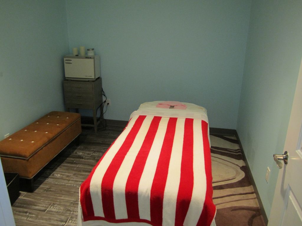 2 Individual Single Rooms