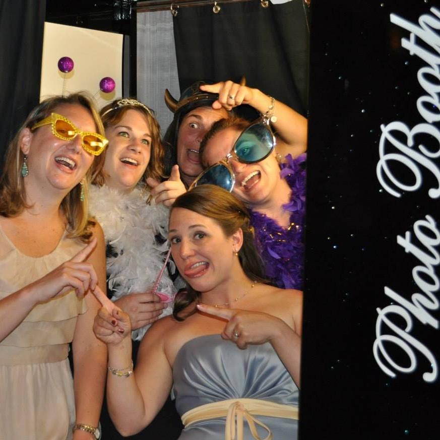 Select Photo Booths